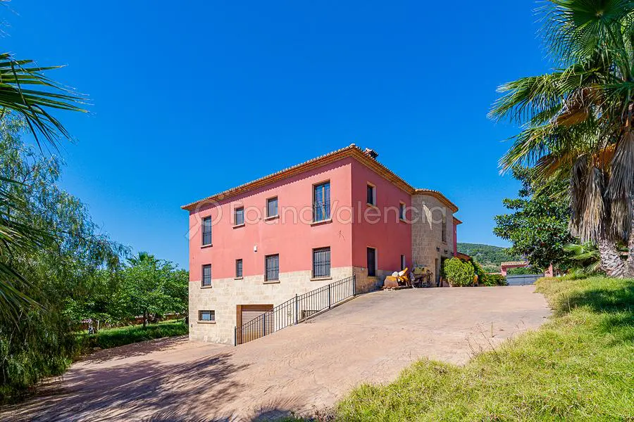 Villa indépendante à Ribarroja Del Turia
