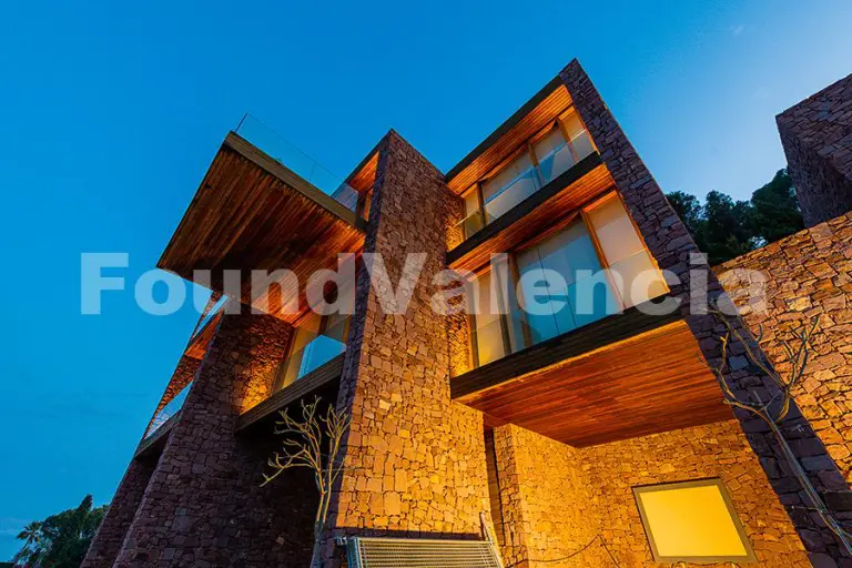 Résidence Privée Unique (3 Maisons) à Monte Picayo, Sagunto.Valencia.