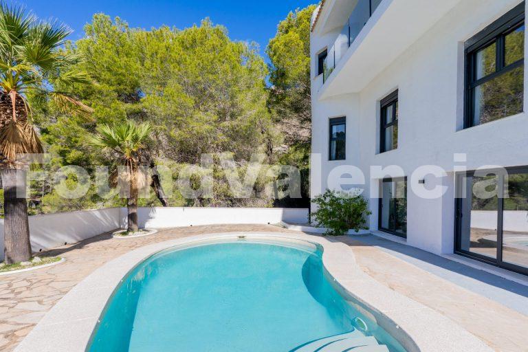 Villa de luxe à Altea la Vella avec vues panoramiques et confort exceptionnel