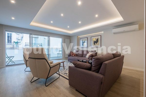 Superbe Résidence Rénovée au Cœur Historique de Valence