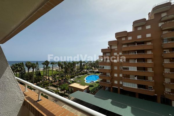 Appartement Lumineux Face à la Mer à Marina d’Or