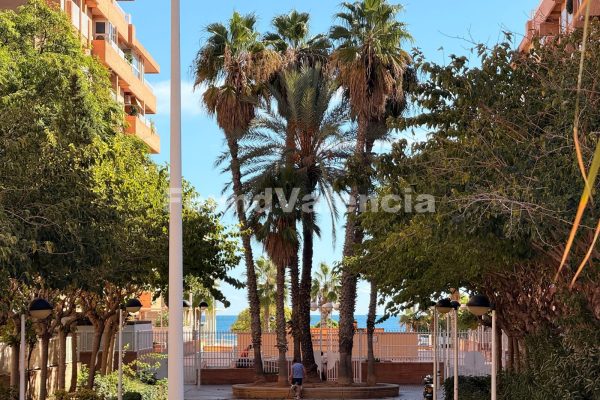 Appartement Spacieux en Rez-de-chaussée à La Patacona avec Parking et Terrasses